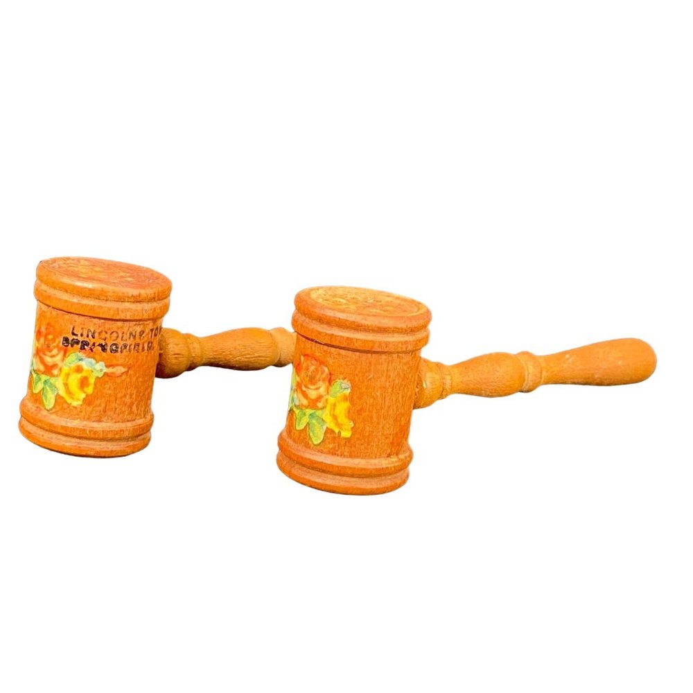 Vtg Wooden Floral Gavel Hammer Salt & Pepper Shakers Lincoln Tomb Souvenir